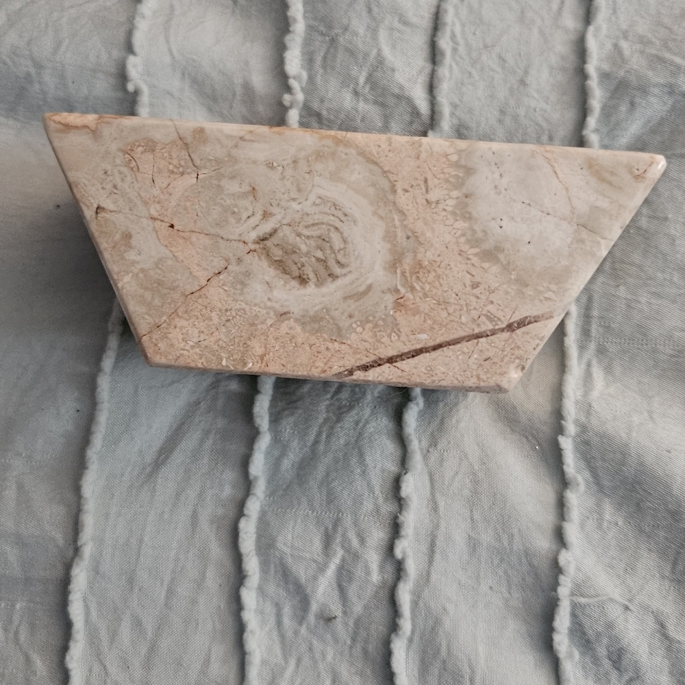Artisan Naturalized Marble  - Cream and Pink Coaster Card Trinket Holder